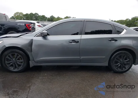 2015 Nissan Altima 2.5 S из США, поврежденный, VIN 1N4AL3AP1FN909505